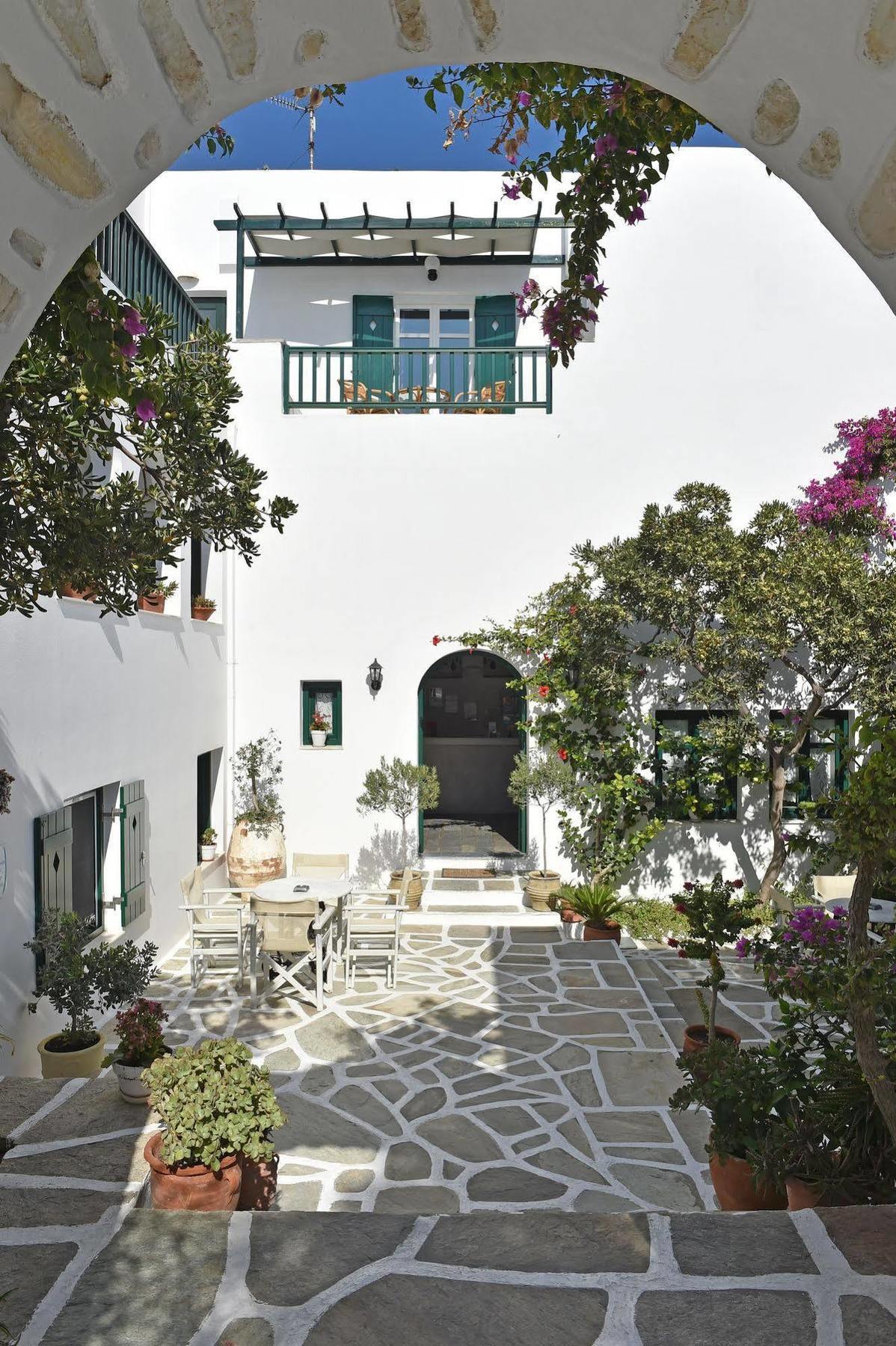 Hotel & Apartments Kalypso Naousa  Exterior foto